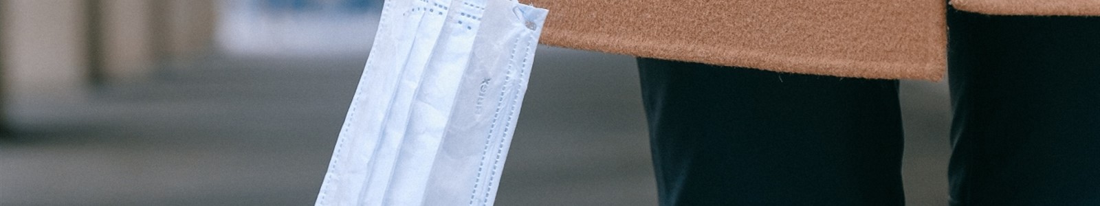 pexels-anna-shvets-3902883