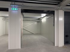 280437093